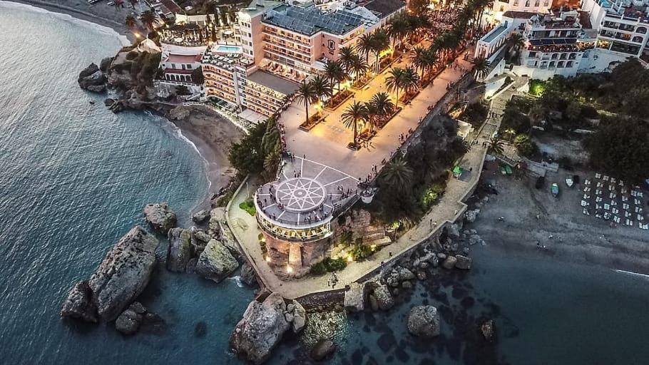 Apartamento Reformado Con Vistas Al Mar Nerja Exterior foto
